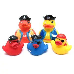 Manufacturer Custom Figure Character pirate rubber race Duck squirt squeaky small Bath Toys for Kids