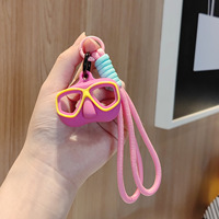 Porte-clés mignon en forme de mini masque de plongée, en silicone coloré, pendentif pour sac de lunettes de natation, accessoire de porte-clés pour les vacances, cadeau pour couple