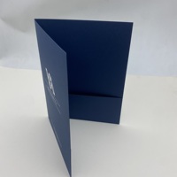 Carpeta de Presentación Corporativa Personalizada en Papel Ecológico Azul Marino con Estampado en Caliente Plateado, Portadocumentos de Oficina
