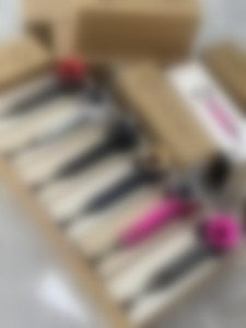 Sèche-cheveux professionnel sans pales à moteur DC 1600W haute vitesse, diffuseur métallique, idéal pour la maison et l'hôtellerie - Product Image 5