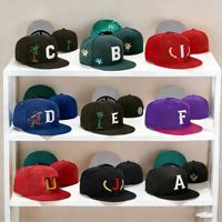 Casquette Snapback Ajustée à 6 Panneaux avec Broderie 3D Personnalisée, Visière Plate, 100% Acrylique, pour Sport et Plein Air, Modèle Uni