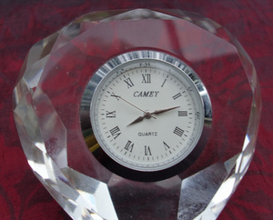 Pha Lê Kim Cương Cắt Thủy Tinh Thạch Anh Bàn Đồng Hồ Giấy Trọng Lượng MH-C0154 - Product Image 2