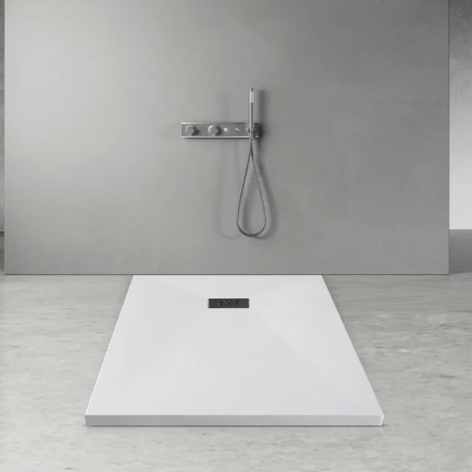 Base doccia con superficie antiscivolo In resina di pietra solida di dimensioni personalizzate all'ingrosso per piatto doccia dell'hotel Walk In Shower Pan