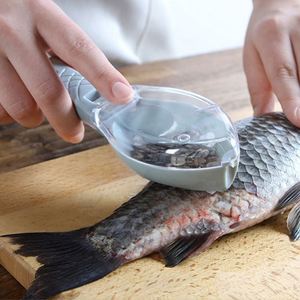Kitchen Accessories Home Product Fish Cleaning Tool Enleveur D'écailles De Poisson Manual Fish Skin Scaler Brush Fish Scraper - Product Image 2