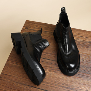Chaussures habillées classiques en cuir véritable pour hommes, style européen, à enfiler, pour l'automne, idéales pour le travail et les mariages, tendance - Product Image 4