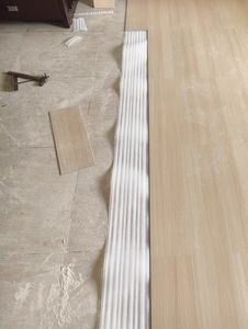 Durable 20 <span class=keywords><strong>Mil</strong></span> Impermeable Lujo Vinilo Tablón Híbrido Suelo Impermeable Spc Click Floor - Product Image 2