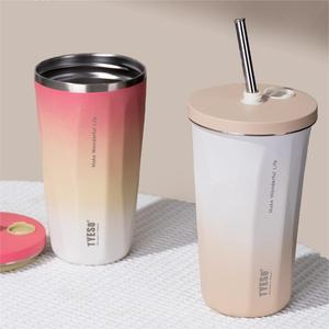 แก้วกาแฟฉนวนสแตนเลสสตีลสองชั้นพร้อมฝาปิดขนาด600มล. กำหนดโลโก้ได้เอง - Product Image 3