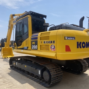 Excavadora Komatsu PC200-8 usada de 20 toneladas, original de Japón, pocas horas de uso, 90% nueva, precio competitivo, en stock, lista para envío inmediato. - Product Image 1