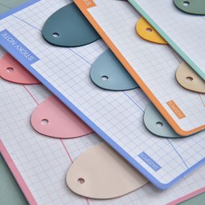 Notas Adhesivas Transparentes a Prueba de Agua con Diseño de Peces, Material para Mascotas, Notas Adhesivas con Animales Adorables para Oficina, Escritorio y Estudiantes - Product Image 3
