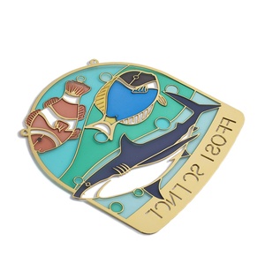 Marque-page en métal de luxe au design créatif et unique, idéal pour les cadeaux promotionnels d'écoles de mode ou les cadeaux d'entreprise. - Product Image 3