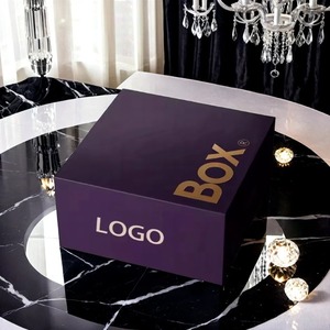 Custom Luxury Rigid Paper Gift Boxes Candles Magnetic Vlosure <b>Foldable</b> <b>Box</b> - Product Image 1