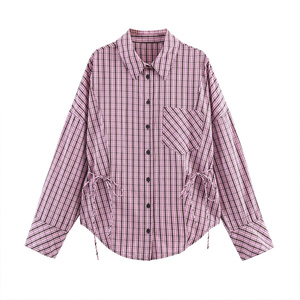 เสื้อเชิ้ตแขนยาวลายสก็อตสำหรับผู้หญิง ทรงหลวม ปกคอปก ติดกระดุม มีกระเป๋าและรายละเอียดการผูกโบว์ - Product Image 1