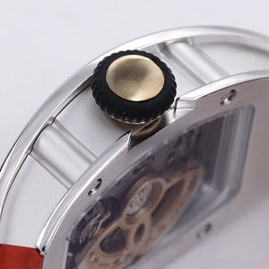 Reloj de pulsera con forma de barril para mujer, reloj de pulsera con esqueleto incrustado de diamantes, correa de goma roja, reloj elegante para mujer, reloj de lujo - Product Image 5