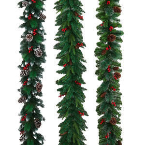 Guirnalda Navideña Artificial de 2 Metros con Piñas para Decoración Navideña, Adorno para Puerta - Product Image 6