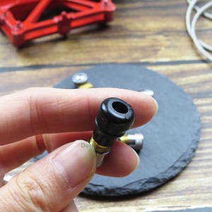 Valvola per Pneumatico Tubeless per <span class=keywords><strong>Ricambi</strong></span> <span class=keywords><strong>Monopattino</strong></span> <span class=keywords><strong>Elettrico</strong></span> Riparazione <span class=keywords><strong>Monopattino</strong></span> Stelo Valvola in Gomma Nera per Pneumatico Senza Camera d'Aria - Product Image 3