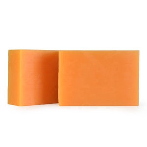 Promotional Low MOQ Wholesale Papaya /lemon whitening skin lightening handmade natural soap OEM