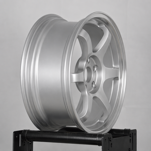 Rines <span class=keywords><strong>de</strong></span> Aleación Personalizados Plateados <span class=keywords><strong>de</strong></span> 15 Pulgadas 4x100 4x114.3 6.5J, Fundición a <span class=keywords><strong>Baja</strong></span> <span class=keywords><strong>Presión</strong></span>, Diseño Cóncavo Profundo para Autos <span class=keywords><strong>de</strong></span> Pasajeros, JDM Hatchback - Product Image 4