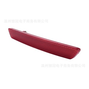 แถบสะท้อนแสงกันชนหลังรถยนต์ New-C-34 รูปทรงสี่เหลี่ยมแบนแบบนูน สำหรับ Maserati 5050 Led - Product Image 4