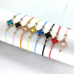 LC20240954 Joyería de Moda al por Mayor, Hecha a Mano, Ajustable, para Niñas y Mujeres, con Dije de Trébol de Cuatro Hojas, Cuerda de Macramé - Product Image 1