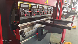 Amada Máy Uốn Tấm Kim Loại Cnc 4 Trục 80T/1600Mm Giá Rẻ Theo Phong Cách - Product Image 4