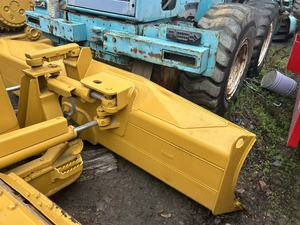 Mini Bulldozer Usado ORIGINAL Caterpillar D3 D4 Mini Dozer Cat D3c D3g D3k Bulldozer Pequeño Precio Económico - Product Image 6