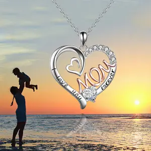 2024 new product light luxury Amazon Mother's Day gift stainless steel heart-shaped mom double love mama necklace letter pendant