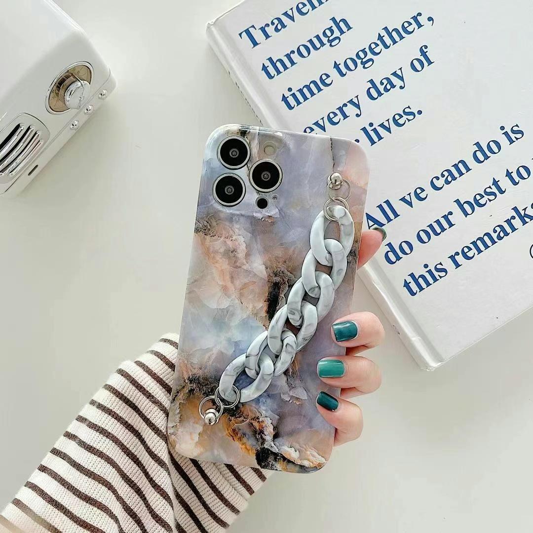 สีม่วงเข้ม