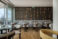 Ensemble de meubles de restaurant modernes, canapé en velours de haute qualité, table et chaises pour hôtel, maison, salle à manger, bar