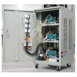 15KVA Servomotor-tipo AC Regulador de voltaje automático estabilizador <span class=keywords><strong>AVR</strong></span> Estabilizador de voltaje 380V/400VA, 220V/230V - Product Image 3