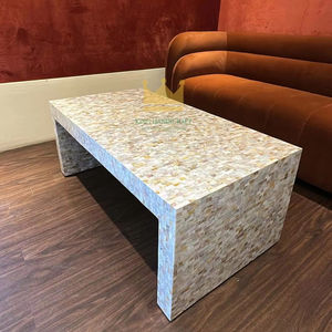 Table basse élégante faite à la main avec incrustation de nacre-Mobilier d'accent artistique pour la conception de maisons de luxe - Product Image 1