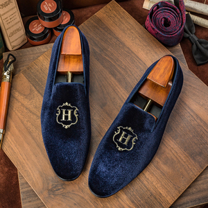 2021 nuevo diseño de moda de lujo material de <span class=keywords><strong>terciopelo</strong></span> de deslizamiento en fumadores <span class=keywords><strong>zapatos</strong></span> para hombres - Product Image 3