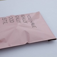 Sacs d'expédition en polyéthylène noir imperméables de haute qualité avec logo de marque personnalisé pour vêtements – Vente en gros
