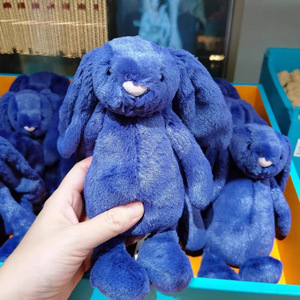UK JE Wholesale Peluche Lapin de Noël des Neiges 18 cm, Doux Lapin Timide, Animal en Peluche Apaisant aux Couleurs Subtilles, Nouvelle Arrivée 2025 - Product Image 4