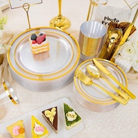 Ensemble de vaisselle jetable en plastique transparent avec bord doré, 150 pièces, assiettes à dîner, assiettes à dessert, fourchettes, couteaux, gobelets - Sans BPA, conforme à la FDA, pour la rentrée scolaire