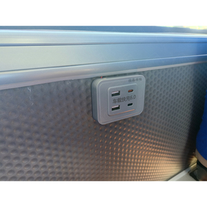 Autocar diesel d'occasion Yutong 6110, 10-12m de long, 55 places, pour le transport de passagers, à <span class=keywords><strong>vendre</strong></span> - Product Image 3