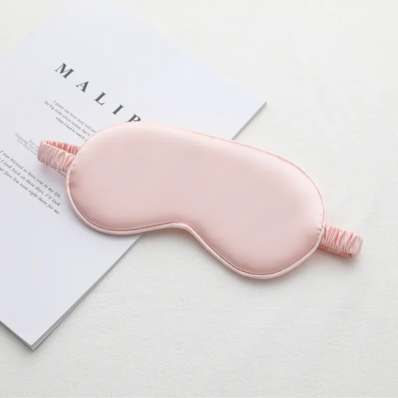 Masque pour les yeux en soie satinée avec logo personnalisé de voyage réutilisable occultant réglable extension de cils mémoire de sommeil