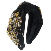 Bandeau de déclaration de fête orné de pierres multiples pour les accessoires de mode de printemps uniques pour femmes