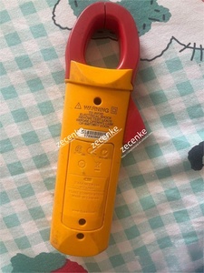 Fluke 322 kỹ thuật số kẹp Meter sử dụng - Product Image 2