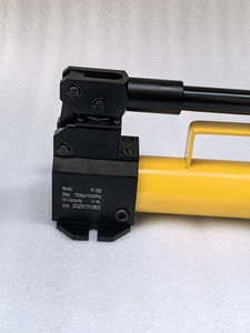 ชุดจ่ายกำลังไฮดรอลิกแบบพกพา VP 392 สำหรับการซ่อมแซมนอกสถานที่ - Product Image 3