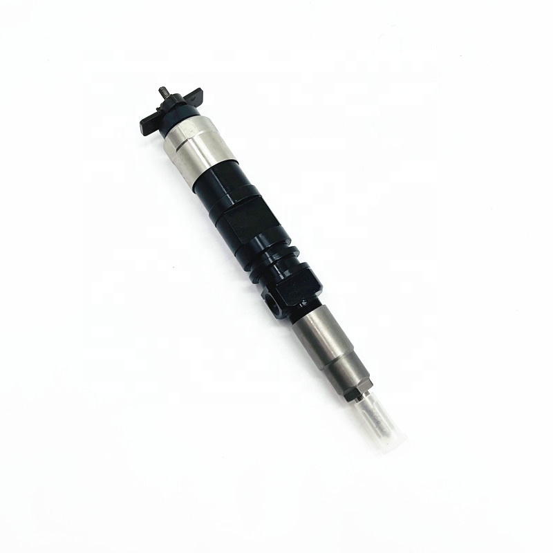 High Quality Diesel Fuel Injector 095000-6500 095000-650# Common Rail Injector RE529117/RE529414/RE546782 For JOHNDEERE 4045T
