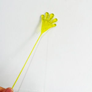 Juguete de Goma TPR Suave con Elasticidad y Palma Adhesiva para Escalar Paredes, Manos Adhesivas Creativas para Bromas - Product Image 4