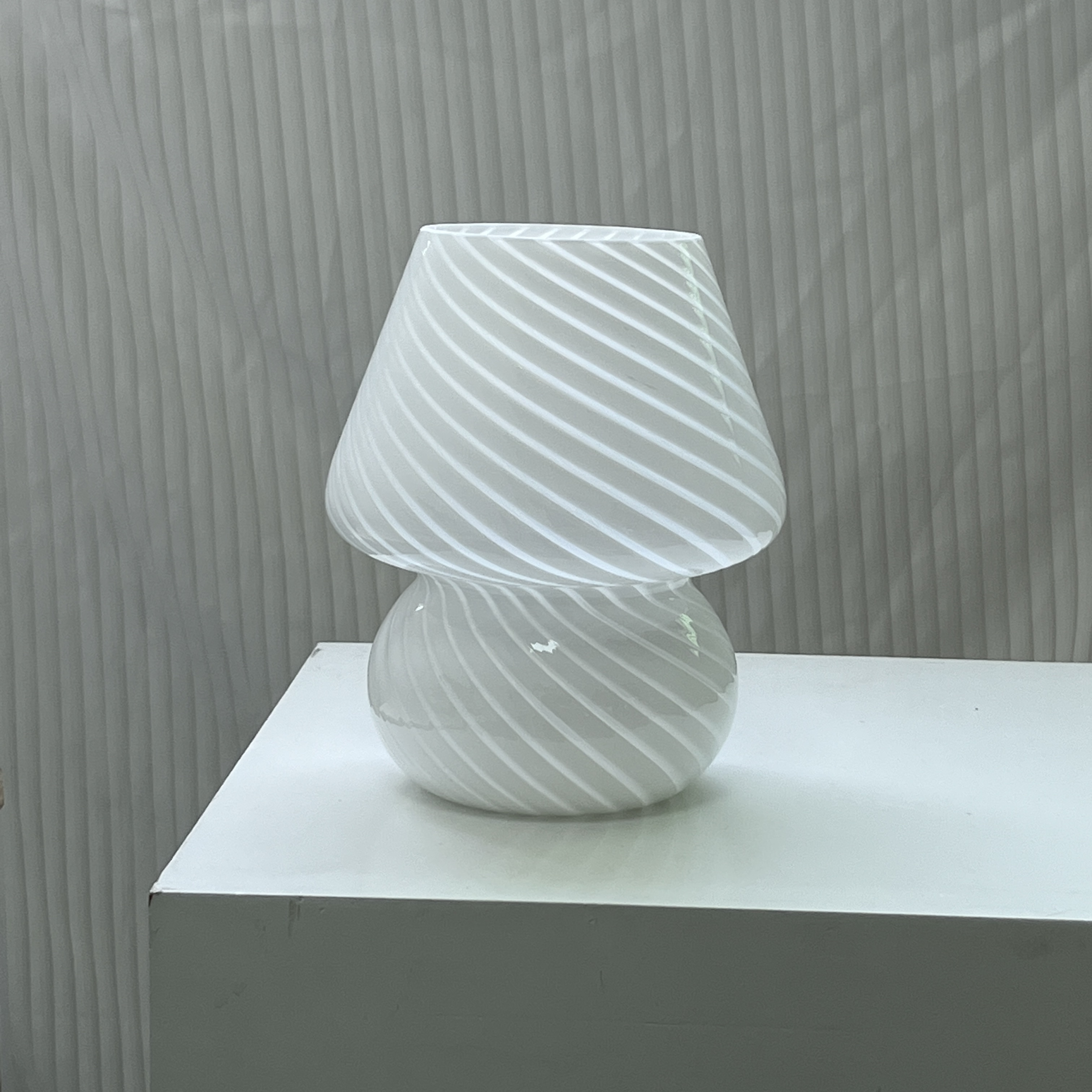 Glazen paddestoellamp nachtlampje, vintage doorschijnend dimbaar gestreept paddestoellicht naast lamp, pak voor slaapkamer, woonkamer, woondecoratie, geschenken