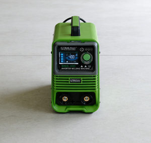 เครื่องเชื่อม MMA สำหรับงานหนัก พร้อมโครงสร้างสีเขียวแข็งแรงทนทาน และระบบระบายความร้อนที่มีประสิทธิภาพสำหรับงานอุตสาหกรรม - Product Image 3