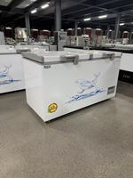 Congélateur horizontal sur mesure pour supermarchés, destiné aux aliments et boissons surgelés et au stockage frigorifique
