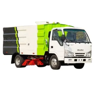 1台suzu日本发动机120HP 4x2工厂直销路街清洁扫地车6m卡车柴油发动机轴距3800毫米