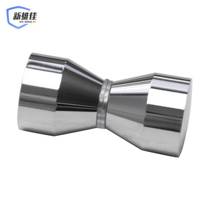 Manija de puerta de acero inoxidable Xin Xiong Jia para baño y aseo, diseño minimalista, manija de puerta corredera de un solo orificio - Product Image 1