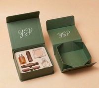 Boîte d'emballage cosmétique pliable personnalisée de marque de luxe avec logo, boîtes cadeaux rigides magnétiques avec insert pour ensembles de soins de la peau de haute valeur