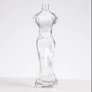 Botella de Licor de Cristal con Forma de Mujer Hermosa Personalizada, Botella de Vidrio para Ron con Forma Personalizada en Venta - Product Image 6