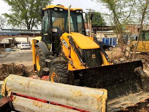 รถตักดิน JCB 3CX ขนาด4*4พร้อมรุ่นยอดนิยมรถแบ็คโฮมือสอง4CX ที่มีราคาถูกสีเดิมและสภาพดี - Product Image 2