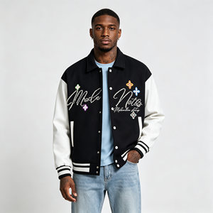 Chaqueta Varsity con Bordado de Perlas para Hombre, Negra, de Lana, con Mangas de Cuero Crema, Ribete a Rayas, Cierre de Broches, Cuello Varsity Personalizable - Product Image 1
